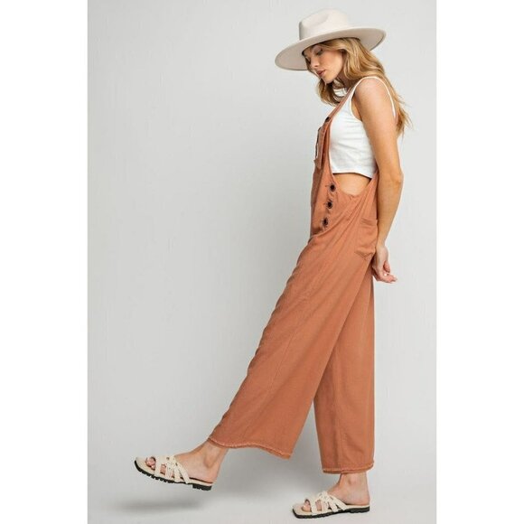 The Kate Linen Oversized Overalls in Cinnamon - Picture 4 of 5